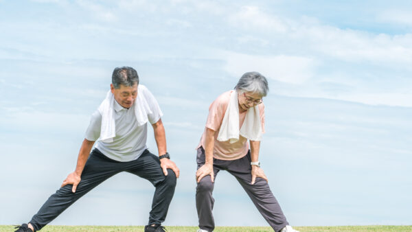 年齢とともに体が硬くなるのはなぜ？